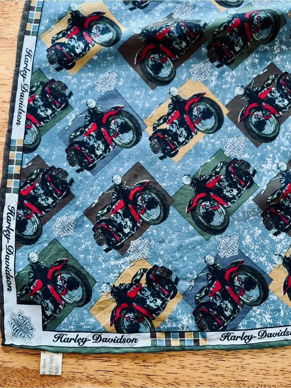 Vintage Harley-Davidson 100% Silk Motorcycle Square Scarf 25” Blue Red